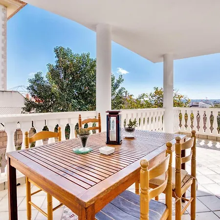 Valentina Holiday home